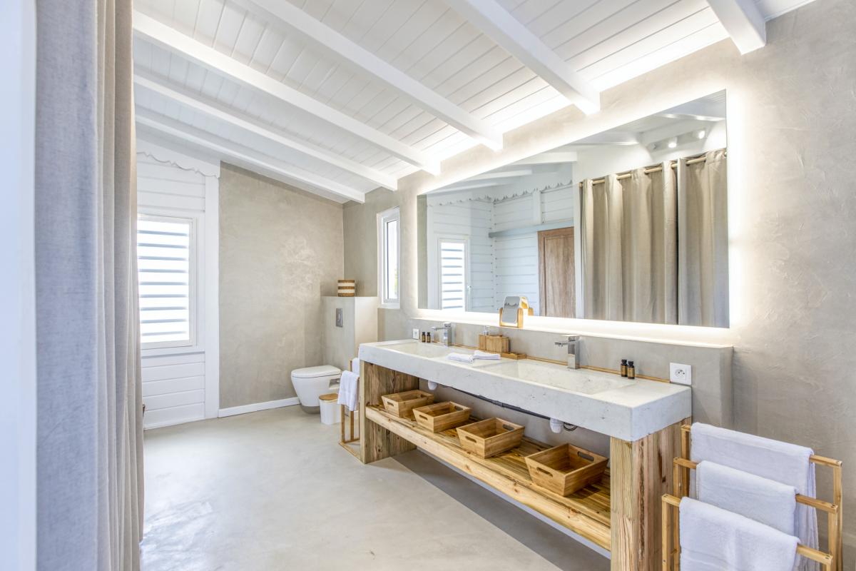 A louer villa 4 chambre Terres Basses Saint Martin_ Salle d'eau - 24